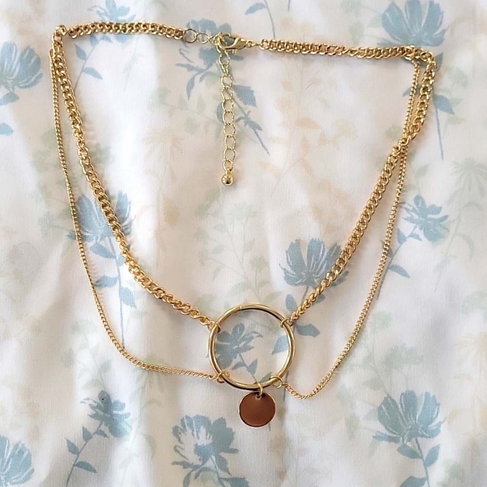Gold choker